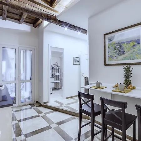 Apartment Flats Via Delle Muratte 2mins To Trevi Fountain Rom